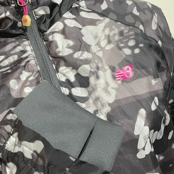 New Balance Windbreaker Jacket zip up hooded Large - Picture 6 of 12